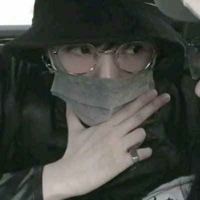 时尚好看的情侣头像一男一女 时尚好看的情侣头像一左一右