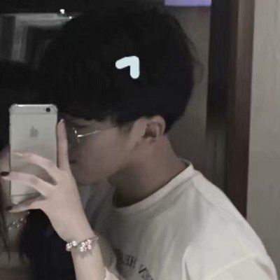 时尚好看的情侣头像一男一女 时尚好看的情侣头像一左一右