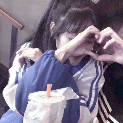 情侣头像00后一对 00后qq情侣头像一人一半儿