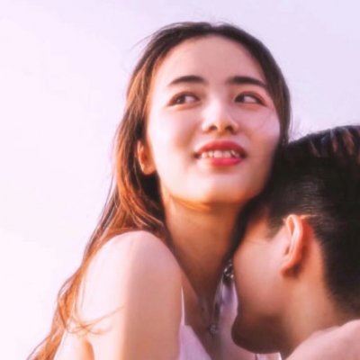 情侣头像甜蜜拥抱亲吻 超甜蜜情头