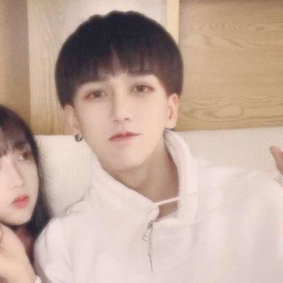 抖音情侣头像个性呆萌 抖音情侣头像个性版手绘图片