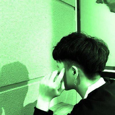 情侣头像一人一半 绿色情侣头像一对