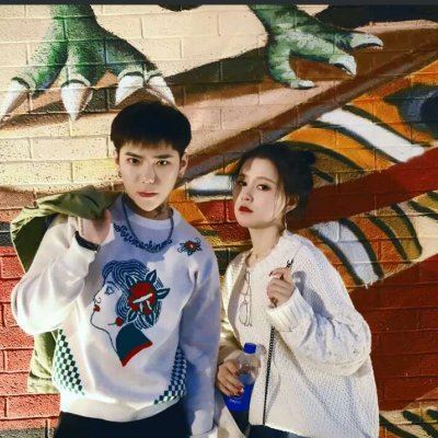 潮流情头像情侣双人两张 潮流情侣头像一男一女两张分开