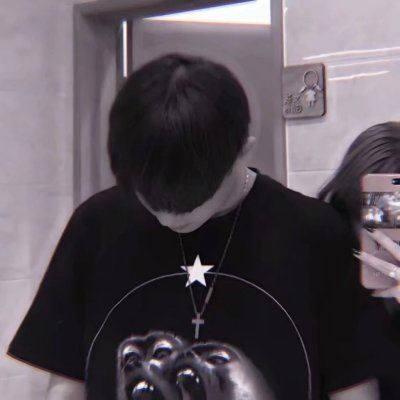 个性情侣头像图片两张分开 情头 情侣 双人 个性分开