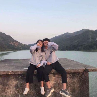 白色的情侣头像 个性白色系女头像