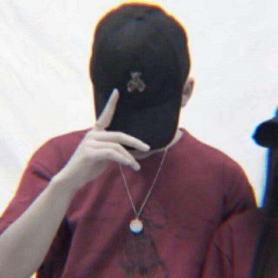 情侣头像 一男一女情头非主流 拿手机的头像女 情侣
