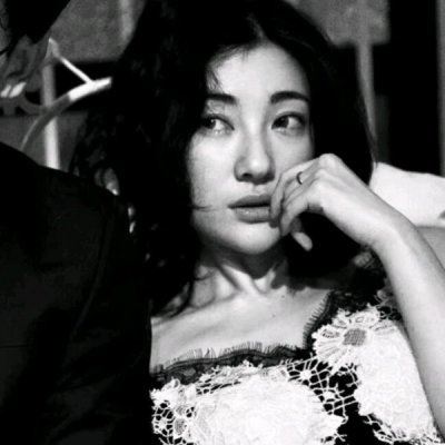 黑白高清情侣头像一男一女 黑白系情侣头像高清