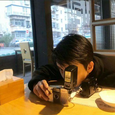 00后情侣头像一人一张动漫 00后情侣头像一人一张