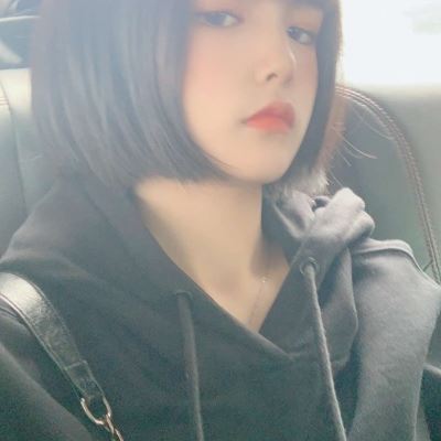 同一个小姐姐系列头像10张 我头像是个小姐姐