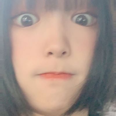 同一个小姐姐系列头像10张 我头像是个小姐姐