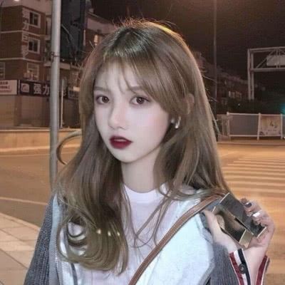 真人女头像 高清 动漫女头高清无水印