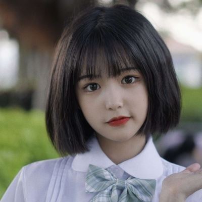 同一个小姐姐系列头像10张 我头像是个小姐姐