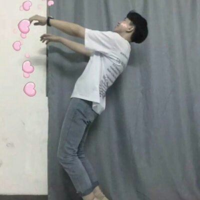 抖音爱心发射情侣头像 抖音现在最火的图片火的情侣头像