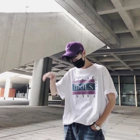 情侣头像冬季一人一张 冬天情头真人一人一半