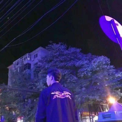 情侣头像冬季一人一张 冬天情头真人一人一半