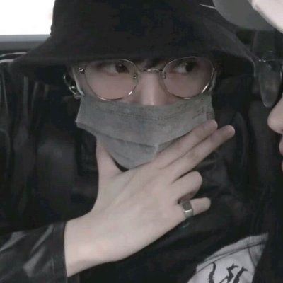 霸气超酷情侣头像一人一张 情侣头像超拽霸气