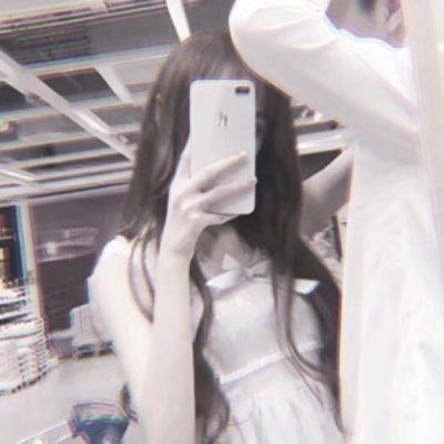 qq情侣头像个性呆萌一对 00后qq情侣头像一人一半儿动漫