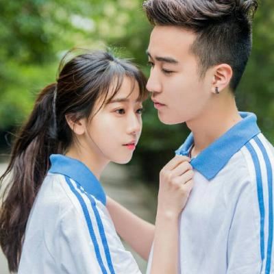 校园情侣头像校服一对 情侣头像学生校服版的一对