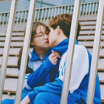 校园情侣头像校服一对 情侣头像学生校服版的一对