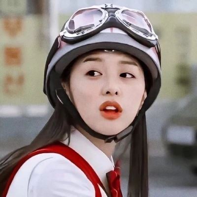 干净气质女头背影 干净气质女头动漫