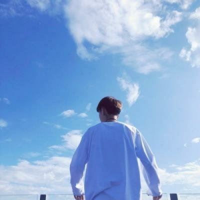 唯美情头高清一人一张 高清情头 清新 一人一半