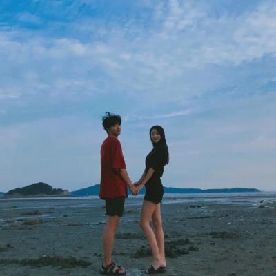 蓝色海边情侣头像 蓝色大海情侣头像