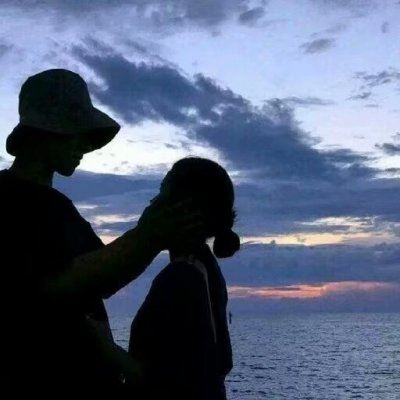 情侣头像唯美意境图片各一张 有意境的情侣头像