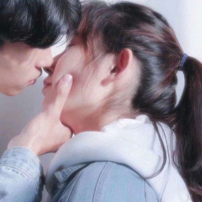 情侣头像学院风 