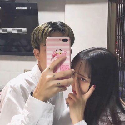 手机挡脸情侣头像大全 单人 挡脸情侣头像一人一张