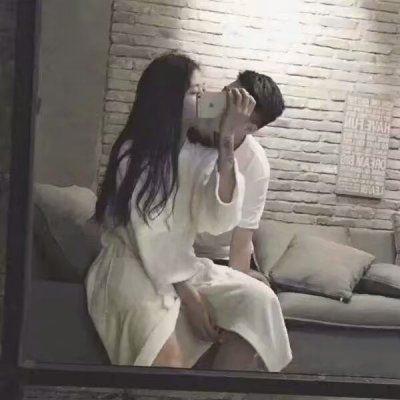 手机挡脸情侣头像大全 单人 挡脸情侣头像一人一张