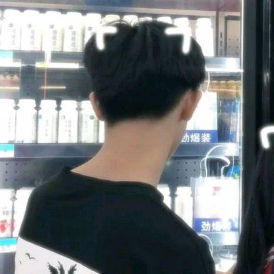 最搞笑的情侣头像一左一右 情侣头像一左一右 个性