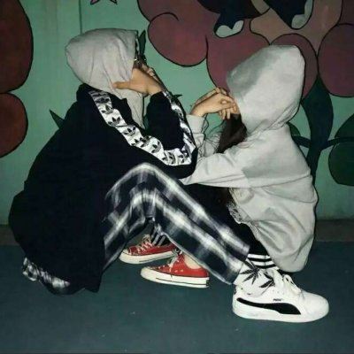 00后喜欢的情侣头像 00后个性情侣头像两张一对