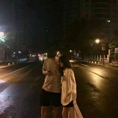 00后喜欢的情侣头像 00后个性情侣头像两张一对