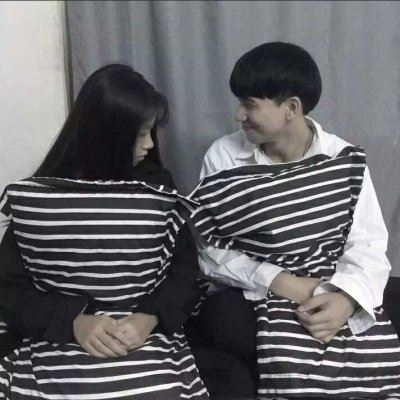 00后喜欢的情侣头像 00后个性情侣头像两张一对