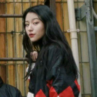 很罕见又很好看的情侣头像不露脸 看不出来的单人情侣头像