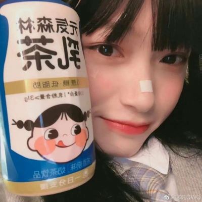 高冷拽的女生头像 霸气女生头像超拽冷