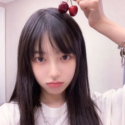 高冷拽的女生头像 霸气女生头像超拽冷