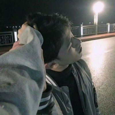 一人一张的情头甜甜的 又甜的情头一人一半