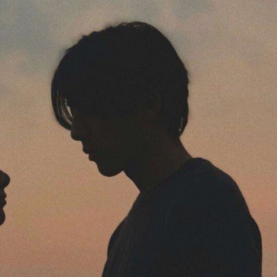 情头一人一张背影唯美 背影情侣头像一人一张