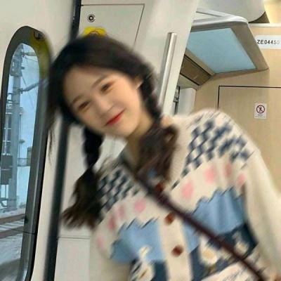 真人甜美个性女生头像姓侯 个性女生头像 甜美 真人