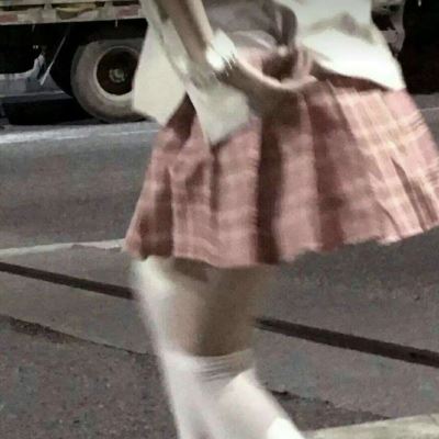 jk制服女生头像暗黑系 jk制服女生头像闺蜜两人一人一张