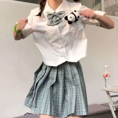 jk制服女生头像暗黑系 jk制服女生头像闺蜜两人一人一张