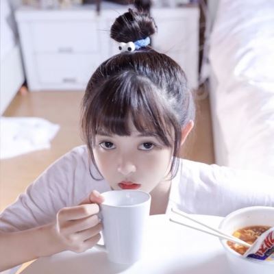 干净气质女生头像 唯美 气质清纯干净女生头像