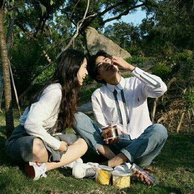 好看的韩系情侣头像 情侣头像时尚韩系个性