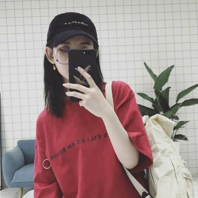 带帽子情头一男一女 情侣头像戴帽子帅气一男一女