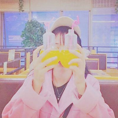 带帽子情头一男一女 情侣头像戴帽子帅气一男一女