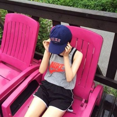 带帽子情头一男一女 情侣头像戴帽子帅气一男一女