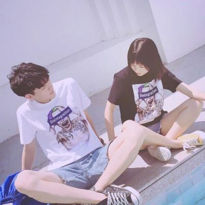 情侣装情头图片 情侣比心图片
