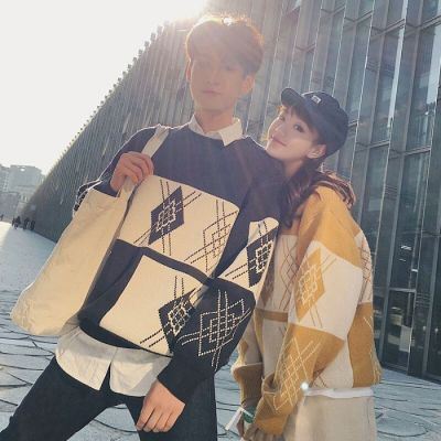 情侣装情头图片 情侣比心图片