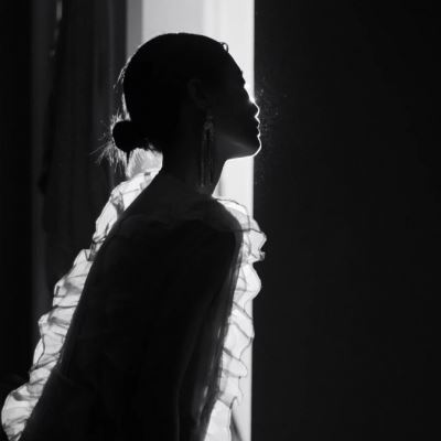 孤独黑暗系女生头像抑郁症 孤独黑暗系女生头像动漫血瞳